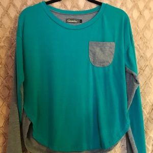 Gamiss Top in great condition